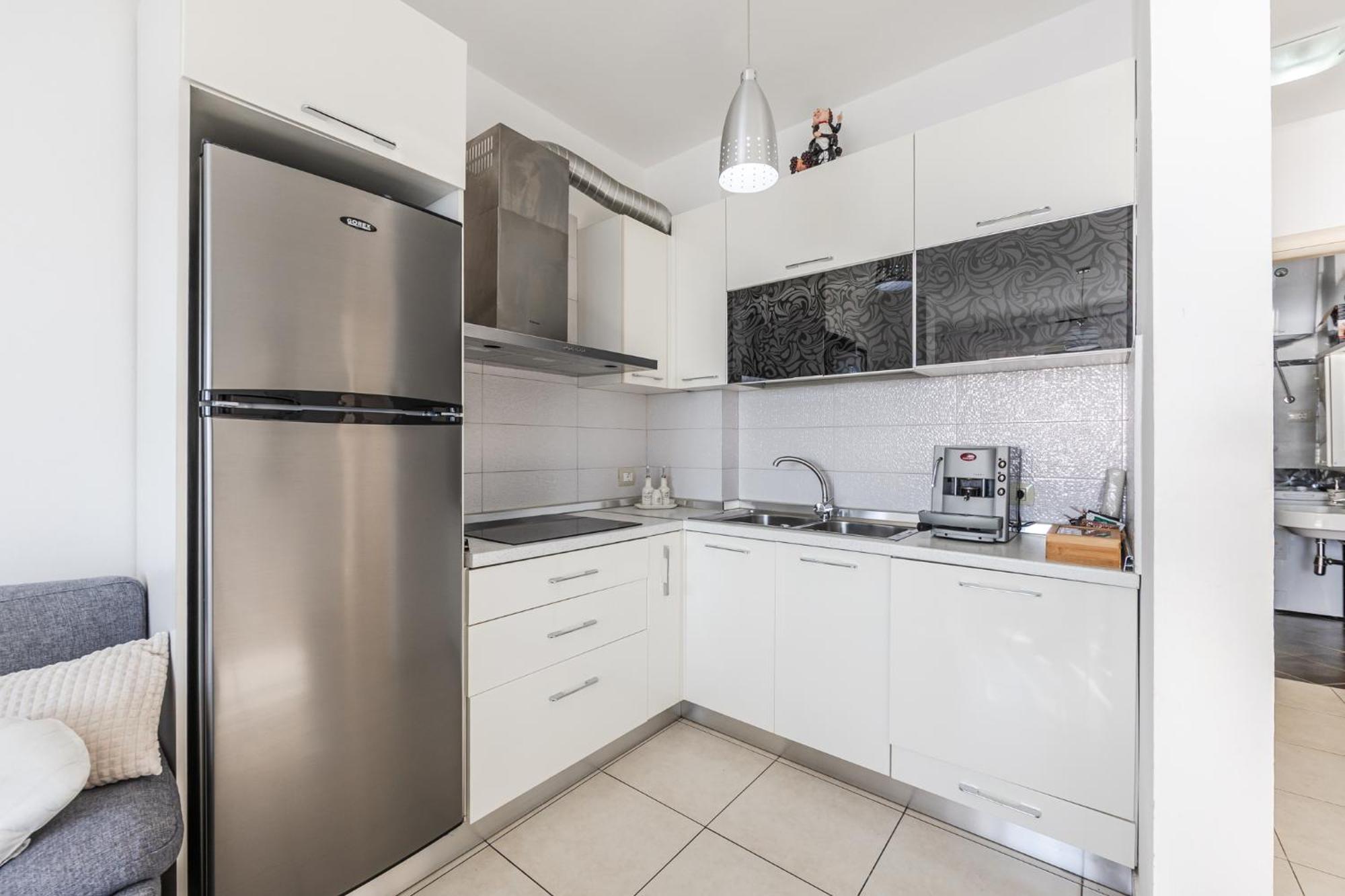The Beachfront Apartment Дуррес Екстер'єр фото
